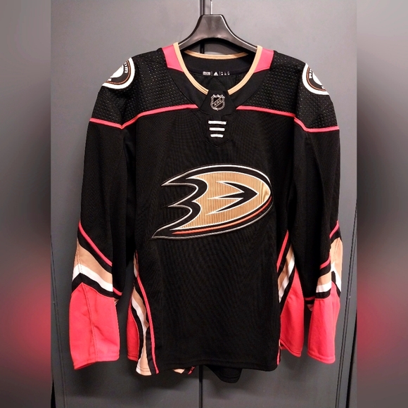Adidas authentic MiC Anaheim Ducks alternate jersey size 58 men's